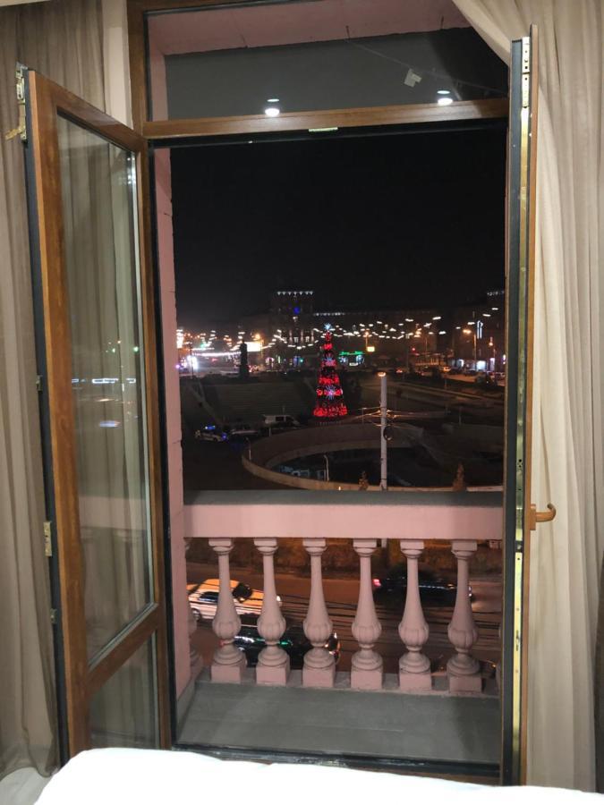 Квартира Около Станции Метро С Балконами Jerevan Eksteriør bilde